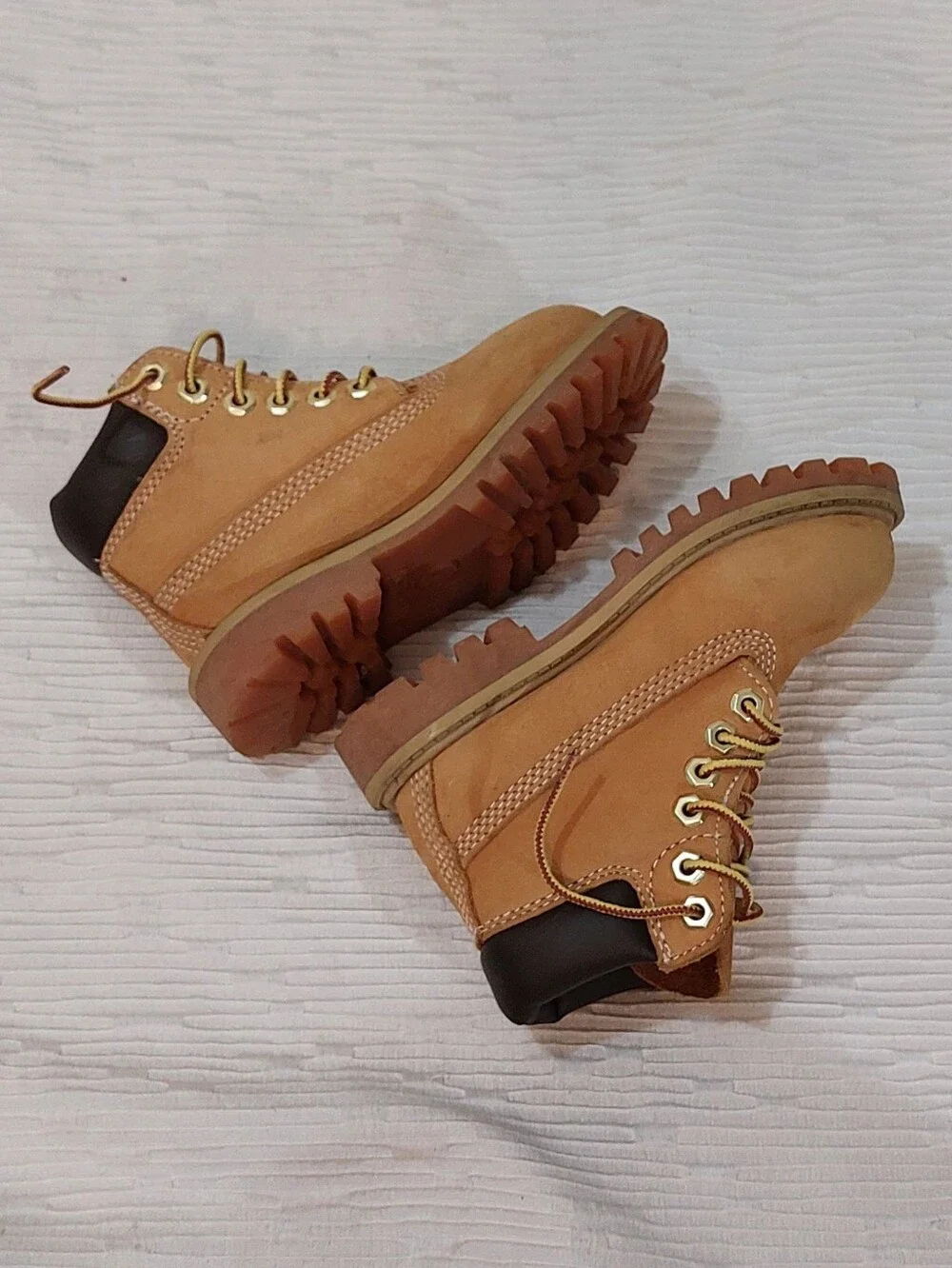 Timberland Kids Wheat Lace-Up Work Boots Size 9
